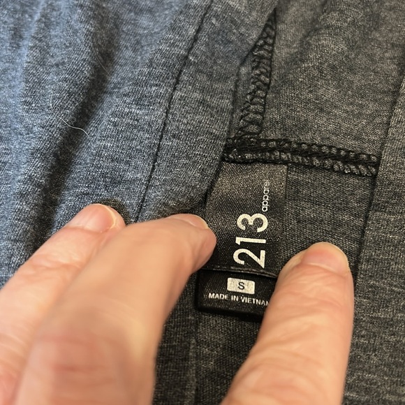 ✌️Dutch Bros Love Hoodie small - Picture 4 of 11